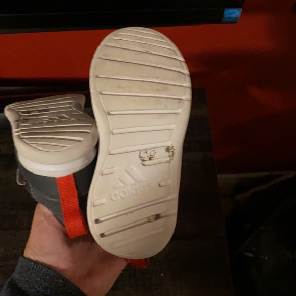 Adidas Toddler size 9 - Picture 2 of 2